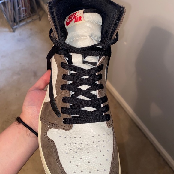 Travis Scott 1 - Picture 3 of 6